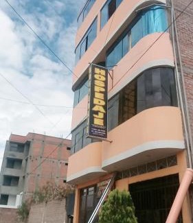 Andres Avelino Caceres Dorregaray House | Pet-Friendly Escapes at Hospedaje PARAISO - Great for Families!