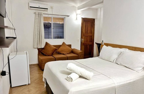 Ciudad Del Este Hotel | Cozy Hospedaje Rey Leon: Family-Friendly with Spa Access