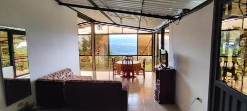 Silvania Apartment | Pet-Friendly Retreat at Hospedaje Rural La Deseadita