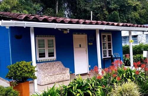 Medellin Ski Chalet | Cozy Hospedaje Santaelena: Family-Friendly Mountain Retreat