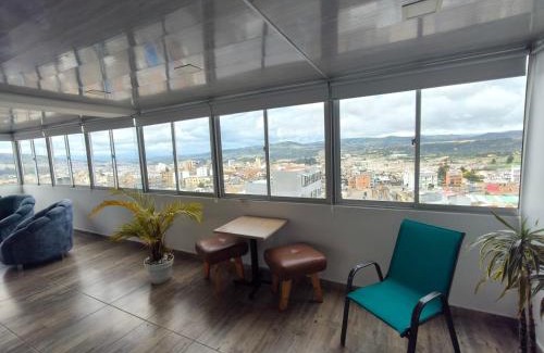 Tunja House | Cozy Hospedaje Tunja: Pet-Friendly with Hot Tub & Kitchen