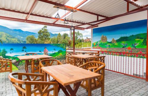 Salento House | Oceanfront Comfort at Hospedaje Vista Hermosa Salento