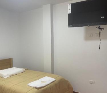 Puerto Chicama Hotel | Hospedaje Wendy
