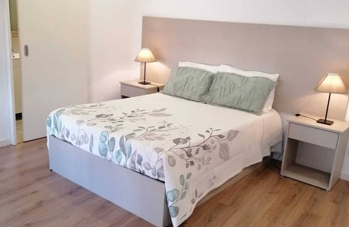 Campanha Hotel | Discover HOSPEDARIA LONDRES: Family-Friendly & Spa Retreat