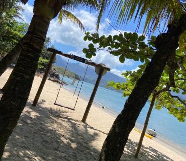 Boicucanga Beach Hotel | Oceanfront Retreat at Hospedaria Morada das Orquídeas