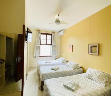 Vila Pompeia Hotel | Discover Hospedaria Santo André - Family-Friendly Retreat