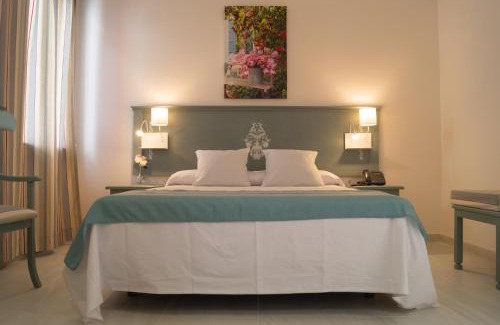 La Catedral Hotel | Relax at Hospedería Baños Arabes de Córdoba Dos Spa Retreat