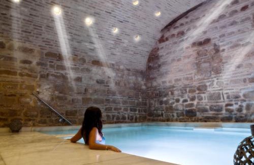 La Catedral Hotel | Relax at Hospedería Baños Arabes de Córdoba Dos Spa Retreat