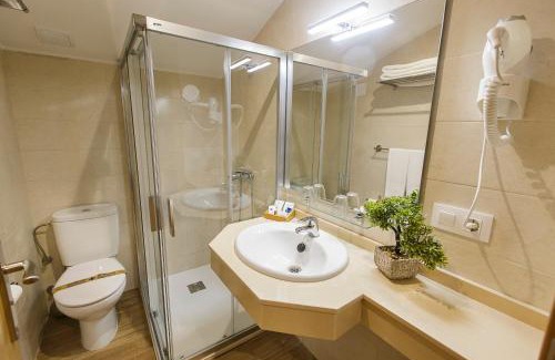 Ciudad Rodrigo House | Discover Hospedería Castilla Plaza Mayor: Family-Friendly Stays