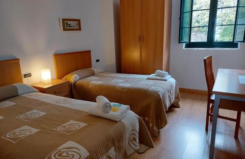 Samos House | Pet-Friendly Stay at Hospedería Externa del Monasterio