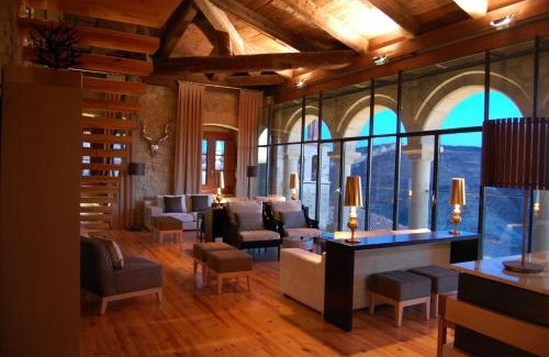 Allepuz Hotel | Elegant Stay at Hospedería Palacio de Allepuz with Spa & Hot Tub