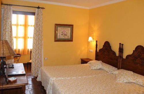 La Calahorra Hotel | Discover Comfort at Hospederia del Zenete - 4 Star Excellence