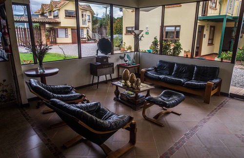 Chia Hotel | Guest Rated: 10/10 at Hospederia El Portal de las Flores