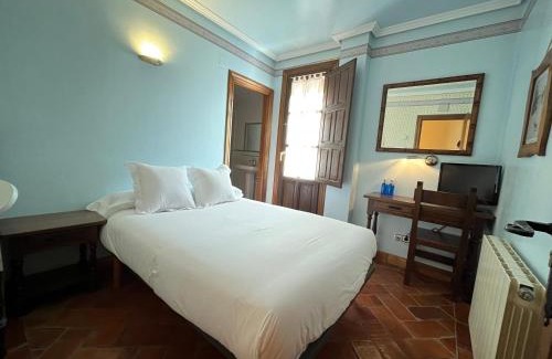 Torrecilla en Cameros House | Discover Hospederia Sagasta: Family-Friendly Retreat
