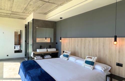 Camarinas Hotel | Oceanfront Retreat: Hospedium Hotel Devalar Do Mar