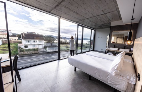 Camarinas Hotel | Modern Comfort at Hospedium Hotel Devalar Do Mar