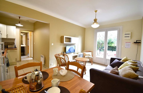 Soorts-Hossegor Villa | Charming Hossegor Home with Garden & Oceanfront Views