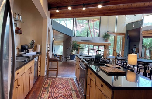 Canoncito Resort | Experience Style & Nature at The Glorieta House Compound