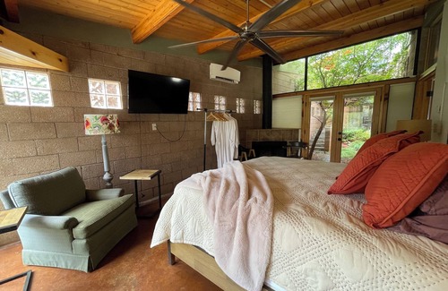 Canoncito Resort | Experience Style & Nature at The Glorieta House Compound