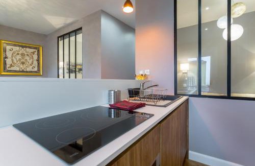 Old Lyon Apartment | Discover Host Inn Lyon in the Heart of Vieux Lyon