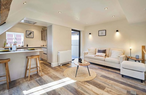 Pontrilas Apartment | Host & Stay | Apartment 6, Vinegar House