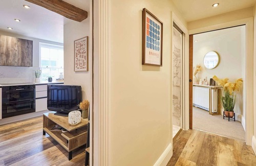 Pontrilas Apartment | Host & Stay | Apartment 8, Vinegar House