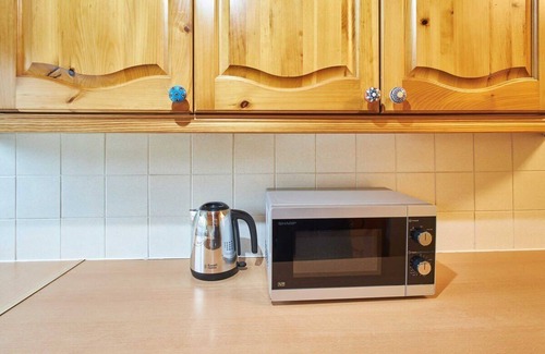 Ryton House | Discover Berry Hill View: Family-Friendly & Pet Welcome
