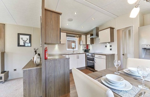 Morpeth Cabin | Unforgettable Stay at Butterfly Lodge with Spa & Hot Tub