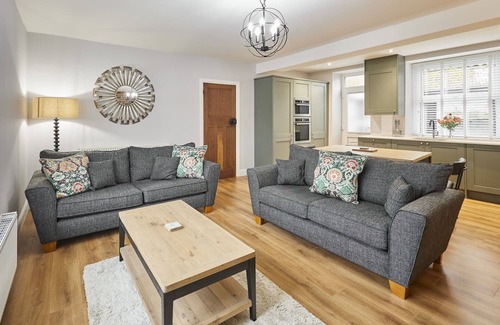 Belford House | Host & Stay | Cedar Cottage