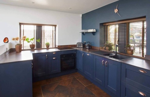 Saltburn-by-the-Sea House | Top-Rated Nook Retreat with Breakfast & Family-Friendly Perks