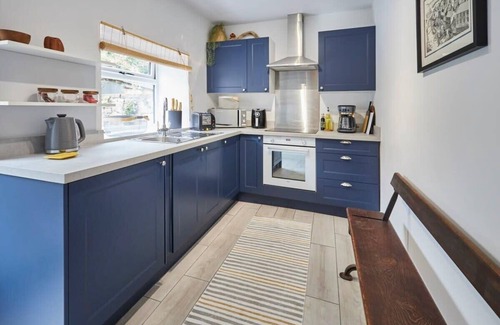 Skinningrove House | Discover Stone Row: Family-Friendly Retreat Awaits You