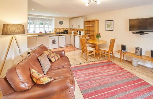 Pickering House | Pet-Friendly Retreat at Heron Cottage - Rated 10/10!
