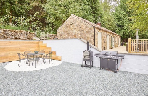 Pickering House | Guest Rated 10/10 | Kingfisher Cottage for Your Getaway