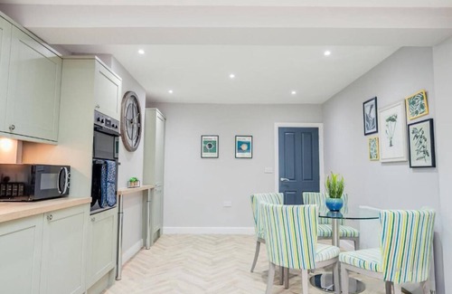 Pontrilas House | Host & Stay | Lower Chestnut House