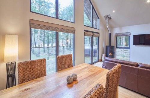 Briggswath House | Discover Simon Howe Lodge: Pet & Child Friendly Retreat