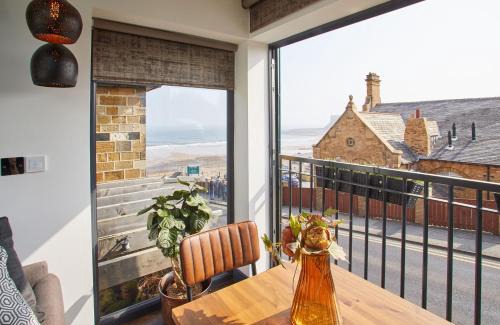 Saltburn-by-the-Sea House | Experience The Nook - Oceanfront Oasis with Top Reviews