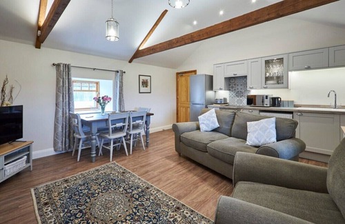 Newbrough Apartment | Welcoming Getaway at The Granary, Carr Edge