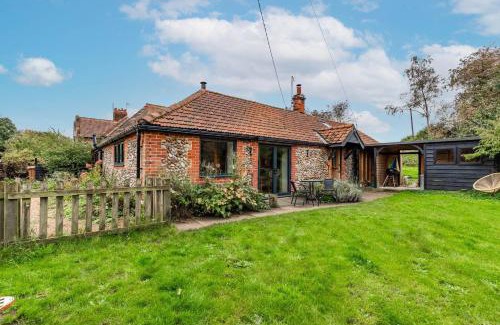 Holt House | Discover The Old Church Hall: Pet-Friendly Norfolk Retreat