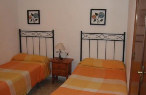San Basilio House | Budget-Friendly Stay at Hostal Alcázar - Family Friendly
