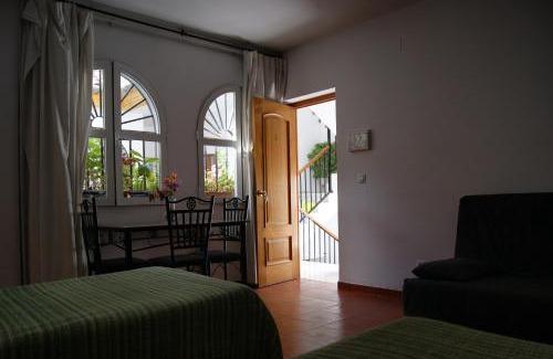 San Basilio House | Budget-Friendly Hostal Alcazar I with Family Amenities