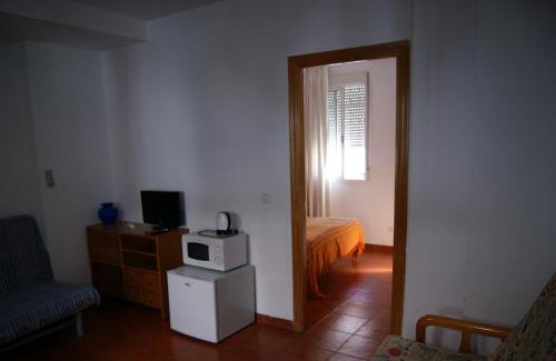 San Basilio House | Budget-Friendly Hostal Alcazar I with Family Amenities