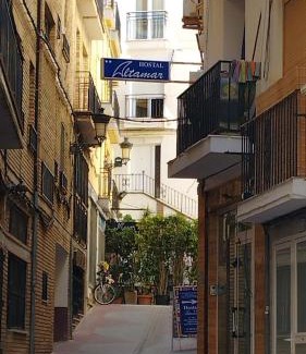 Almunecar House | Hostal Altamar