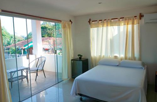 Buena Vista Bed & Breakfast | Discover HOSTAL AMBORO: Family-Friendly with a Pool