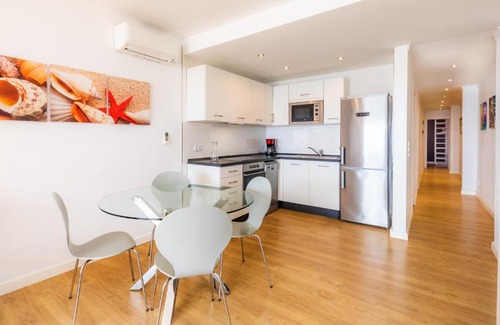S'illot Apartment | Family-Friendly Stay at Hostal Antic Apartamento 201