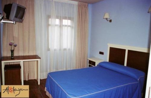 Minas de Riotinto House | Budget-Friendly Hostal Atalaya with Family Amenities