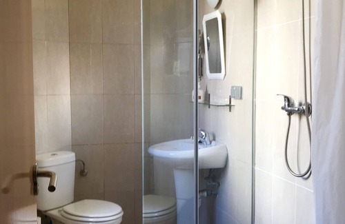 El Arenal Hostel | Discover Comfort at Hostal Atlanta with Pool and Spa