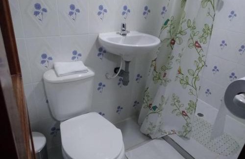 La Macarena House | Comfortable Hostal Caño Nevera with Pool & Ocean Views