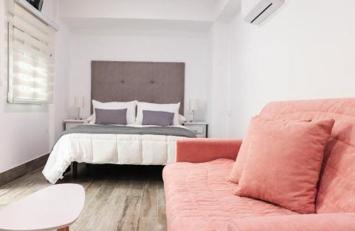 San Jose de La Rinconada House | Budget-Friendly Hostal Castillo: Family & Accessible Comfort