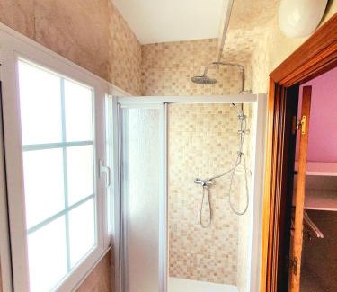Lira House | Oceanfront Hostal Cachiño with Breakfast & Family Amenities