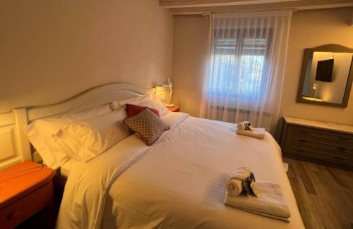 La Pobla de Lillet House | Pet-Friendly Hostal Cal Pericas with Exceptional 9.6 Rating